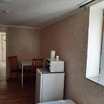 2-rent Group Rooms&apartments Eve168 Vandrarhem