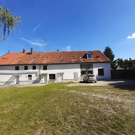 Hostel Budget Allach & Eve 168