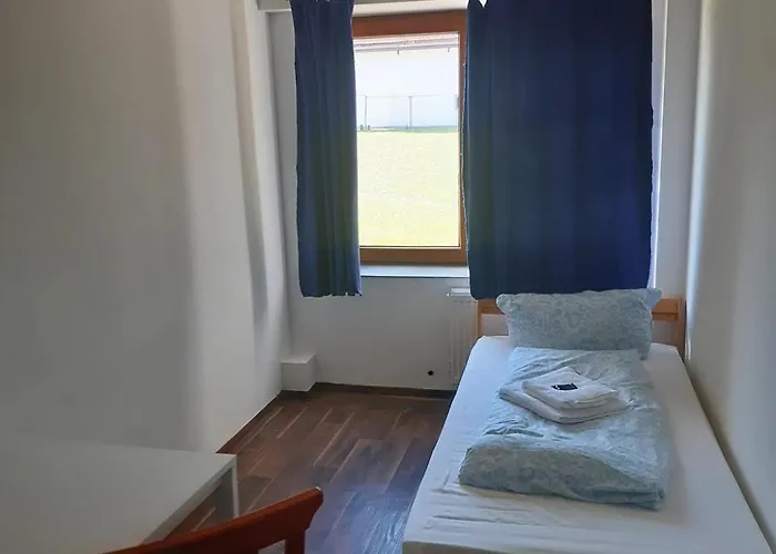 2-rent Group Rooms&apartments Eve168 * Munique