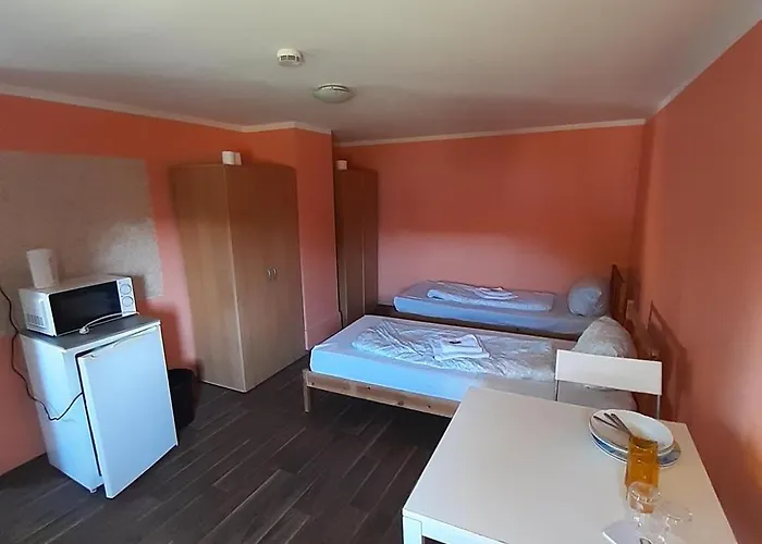 2-rent Group Rooms&apartments Eve168 Albergue Munique