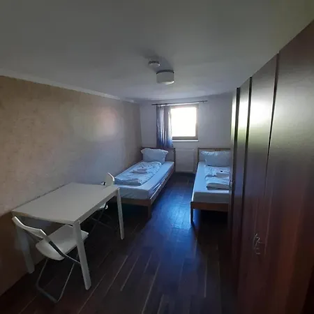 Budget Allach & Eve 168 Ostello *