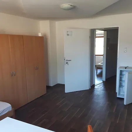 Budget Allach & Eve 168 Ostello *