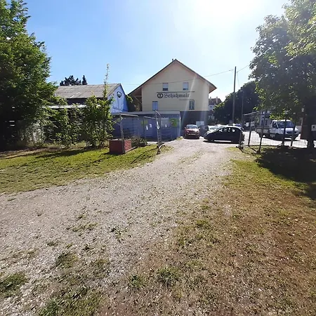 Budget Allach & Eve 168 Albergue Munique