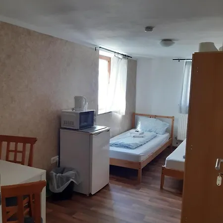 2-rent Group Rooms&apartments Eve168 München