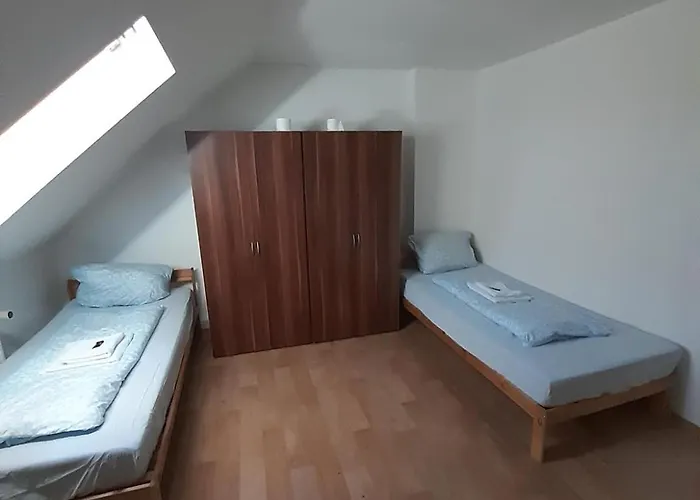 2-rent Group Rooms&apartments Eve168 Hostel Monachium