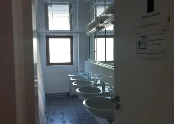 2-rent Group Rooms&apartments Eve168 *