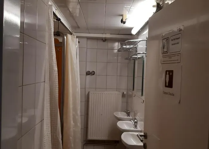 2-rent Group Rooms&apartments Eve168