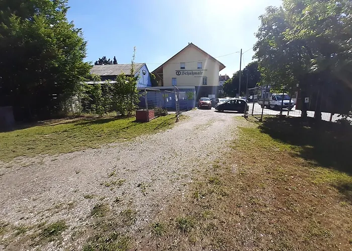 2-rent Group Rooms&apartments Eve168 Hostel Monachium