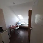 2-rent Group Rooms&apartments Eve168