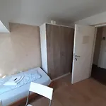 Albergue 2-rent Group Rooms&apartments Eve168