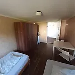 2-rent Group Rooms&apartments Eve168