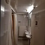 2-rent Group Rooms&apartments Eve168