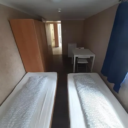 Budget Eversbuschstr 168 Hostel Munich