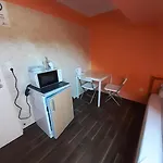 Hostel 2-rent Group Rooms&apartments Eve168 München