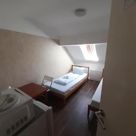 Budget Allach & Eve 168 Hostel