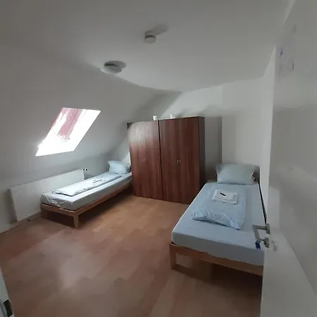 Budget Allach & Eve 168 Hostel *