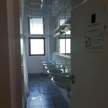 2-rent Group Rooms&apartments Eve168 *