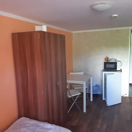 2-rent Group Rooms&apartments Eve168 *