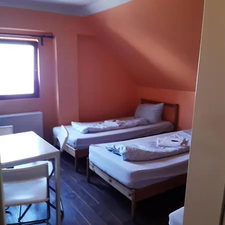 2-rent Group Rooms&apartments Eve168 * Μόναχο